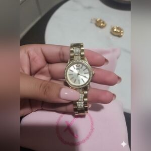 New Juicy By Juicy Couture Womens  Gold Tone Bracelet Watch Jc/5015svsv